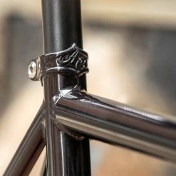 All-city Big Block Komplettrad - Black/Grey -Neueste Fahrradladen 20201122 ACT BigBlock StPaul VanityPhotos 568206 017 CropumzG048DOUib3