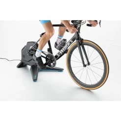TACX Flux 2 Smart-Trainer Heimtrainer + Trainingsmatte Für Rollentrainer -Neueste Fahrradladen 294104 06 d 599476