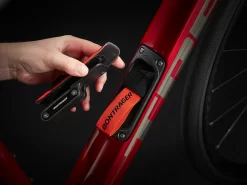 Domane SL 6 ETap Crimson/Trek Black -Neueste Fahrradladen DomaneSL6eTap 22 35028 A Alt3