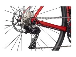 Cannondale CAAD13 Disc 105 Candy Red -Neueste Fahrradladen ee7910f9 05cd 4370 92d0 252ddf29918d